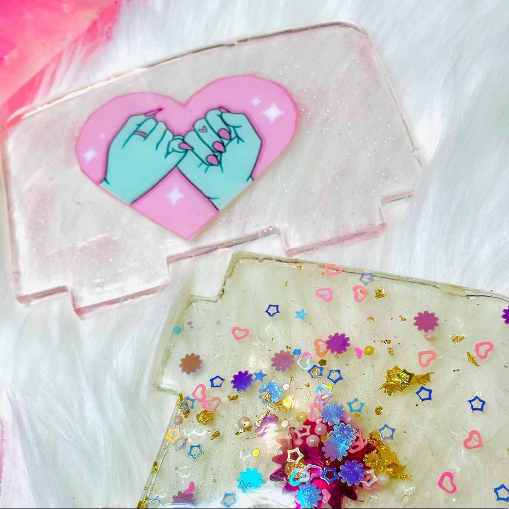 Eyeshadow holder - Picture 3 of 10